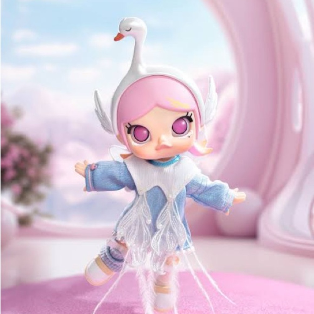 MOLLY ACTION FIGURE | METAMORPHOSE INTO SWAN 1:8 | 1PC | POP MART | BJD | SEALED